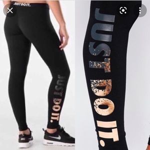 Nike leggings